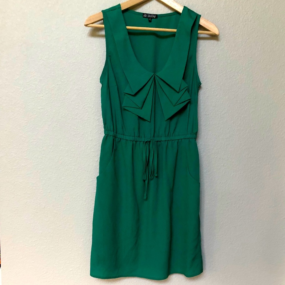 Be Bop green dress sleeveless. Size M.